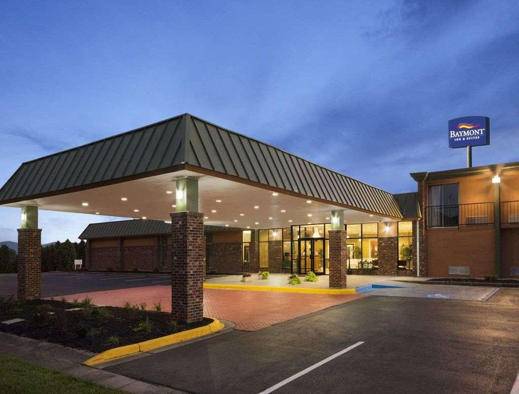 Отель Baymont By Wyndham Salem Roanoke Area Экстерьер фото