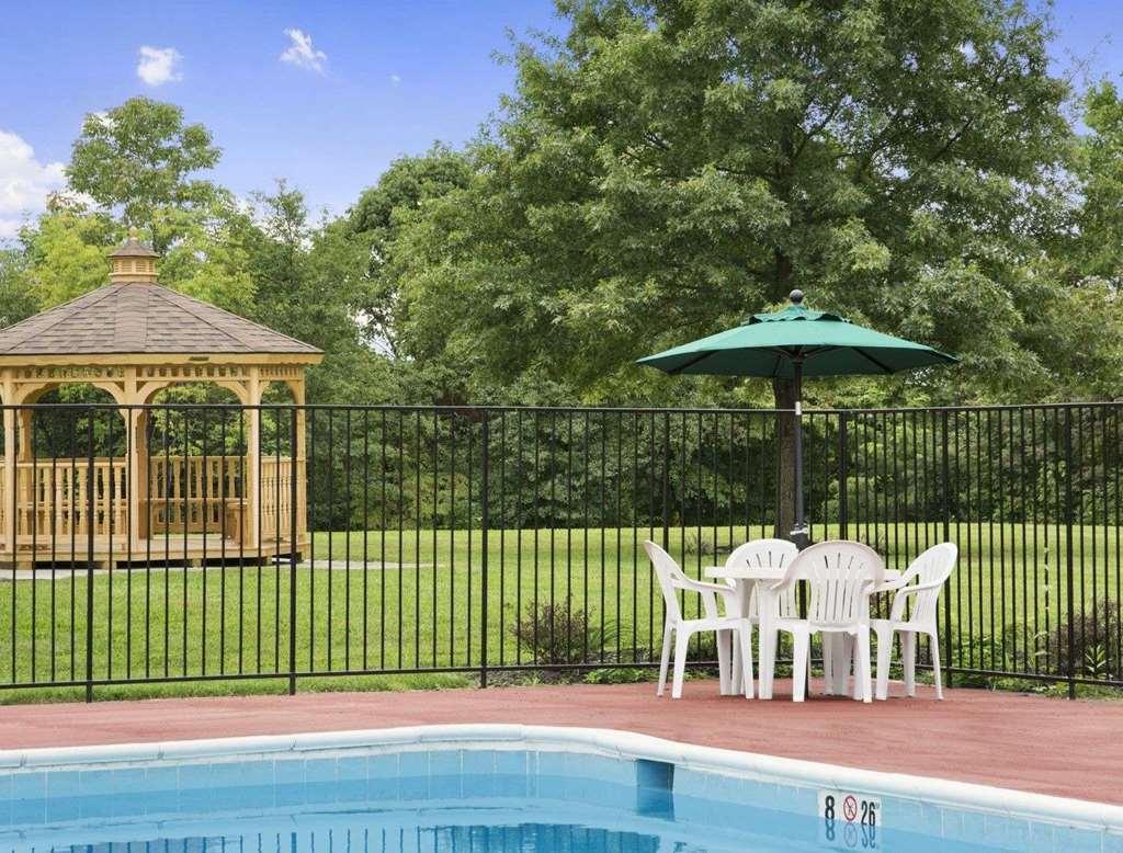 Отель Baymont By Wyndham Salem Roanoke Area Удобства фото